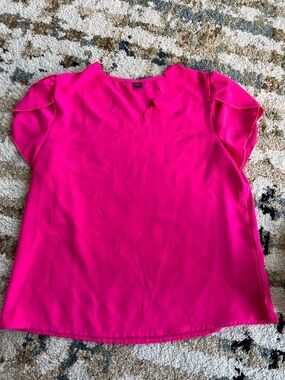 Women's Hot Pink Scallop Neck Flutter Sleeve Blouse